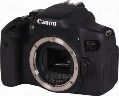 EOS 750D