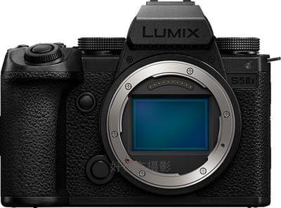 全画幅无反相机 DC-S5M2X